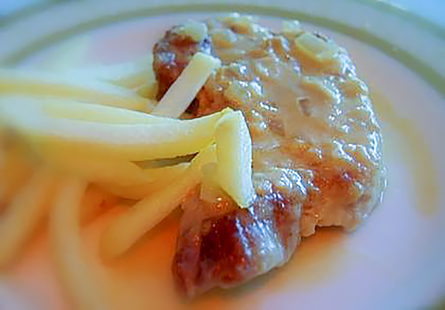 Свиные отбивные под горчичным соусом