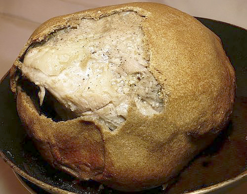 Буженина, запеченная в ржаном тесте