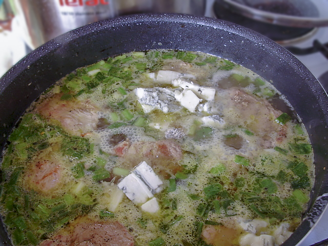 Свинина в пикантном соусе