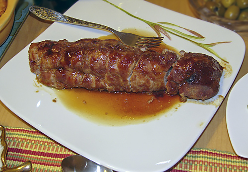 Свинина в сливовом соусе