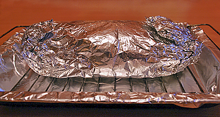 Пряный рулет из свинины