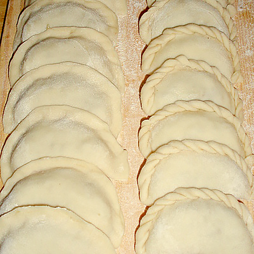 Вареники с квашеной капустой