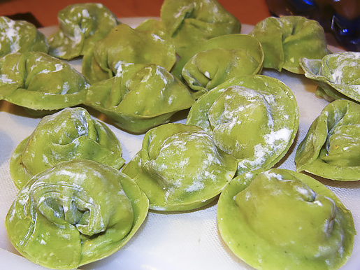 Равиоли со шпинатом и тыквой