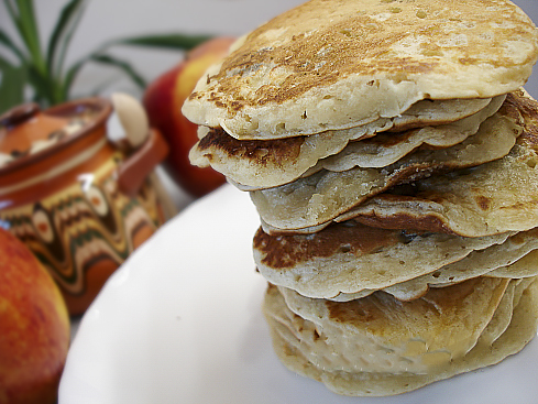 Мини-блины с яблоками