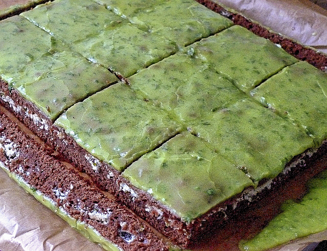 Шоколадно-мятные брауни