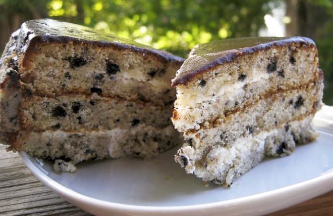 Бисквитный торт с шоколадным печеньем