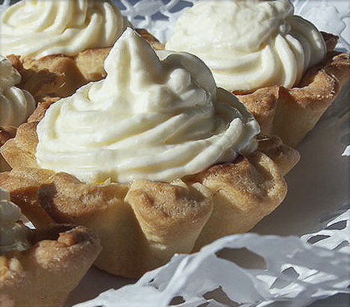 Корзиночки с творожным кремом