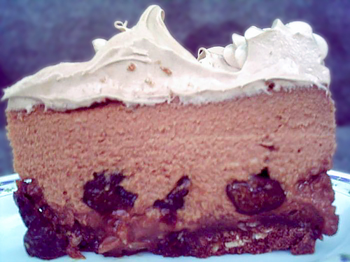 Шоколадно-кофейный чизкейк с черносливом