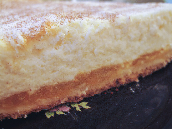 Творожный пирог с абрикосами