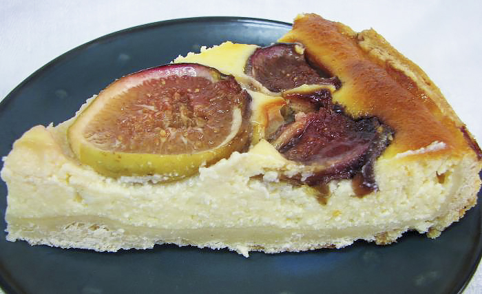 Творожный пирог с инжиром