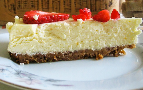 Чизкейк со свежими ягодами