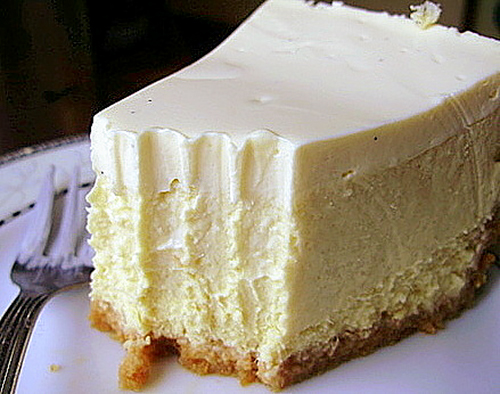 Чизкейк с манго и кокосовой стружкой