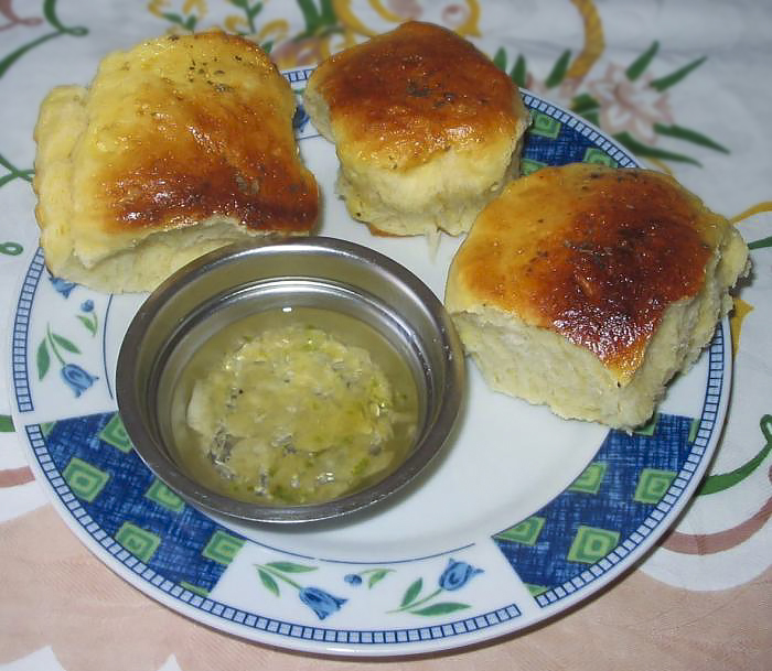 Пампушки и саламаха