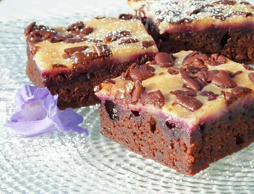 Шоколадно-ягодные пирожные