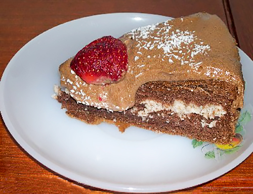 Шоколадно-кокосовый торт