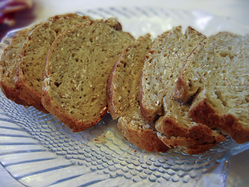 Банановый хлеб с овсяными хлопьями