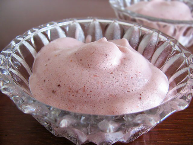 Диетический клубничный мусс